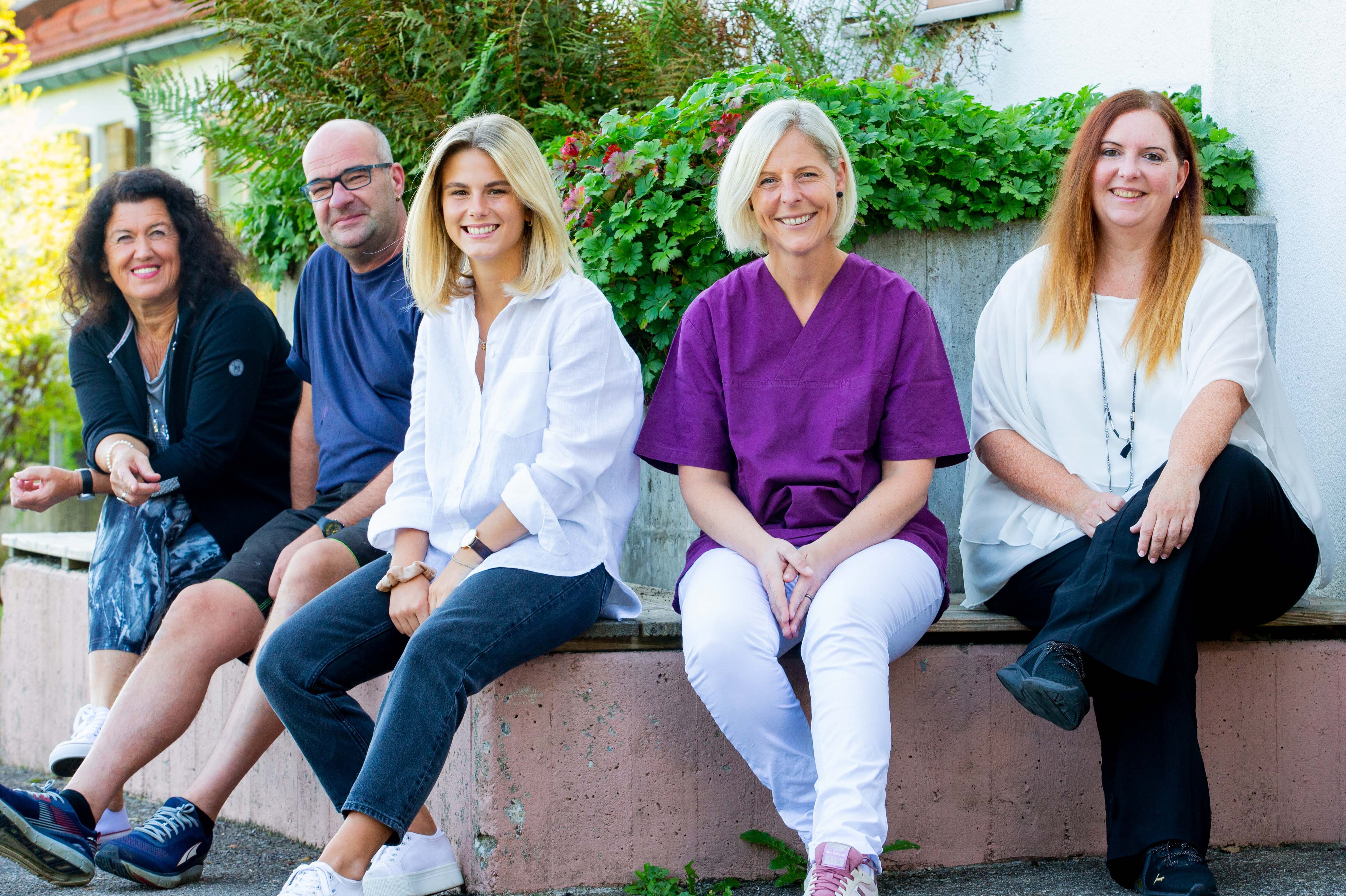 AWO Team mit vielfältigen Berufsgruppen